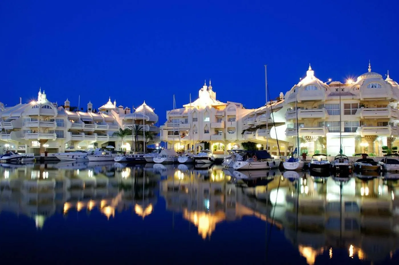 Villa Veleta In Benalmadena Spain