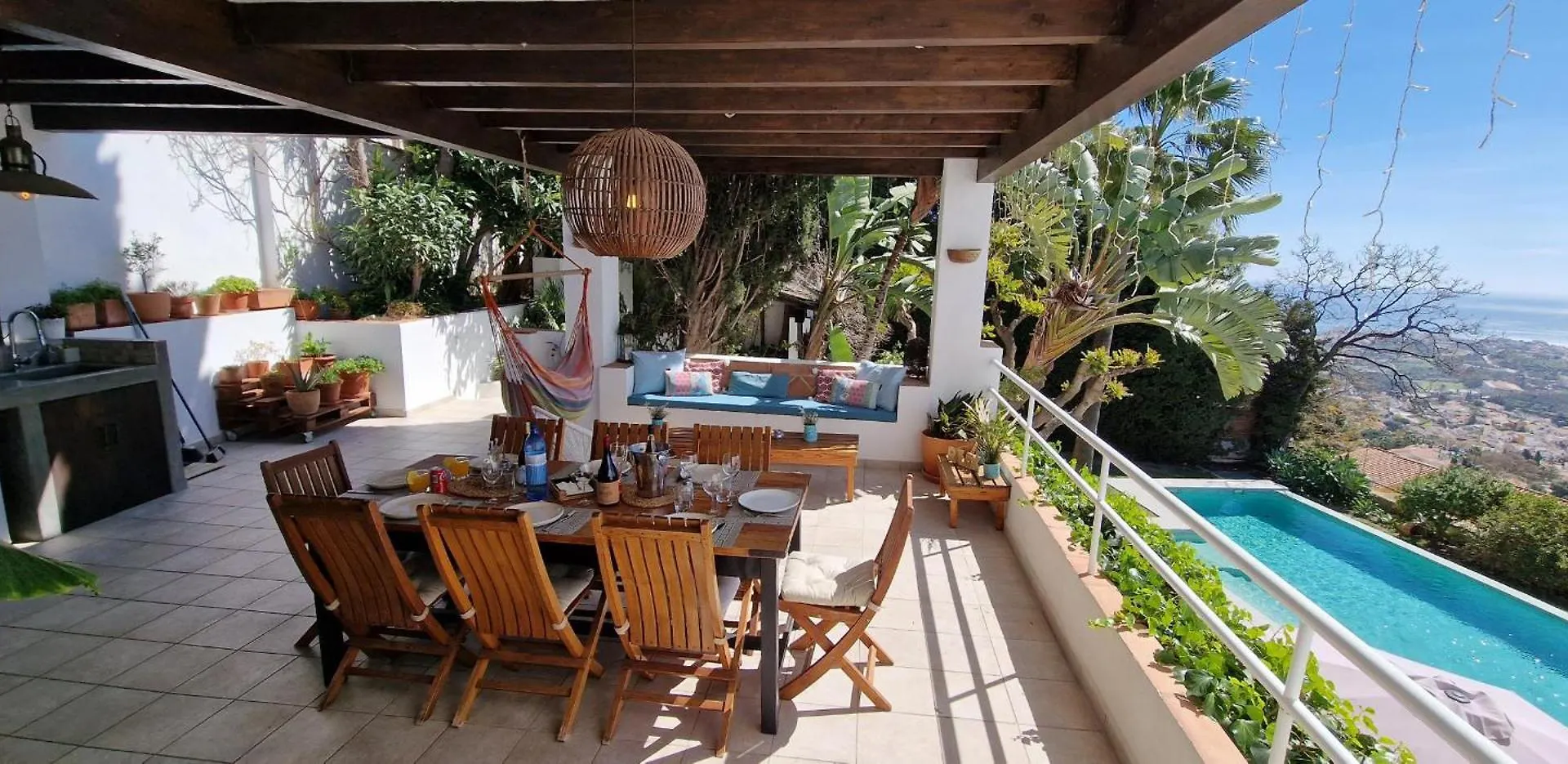 Villa Veleta In Benalmadena